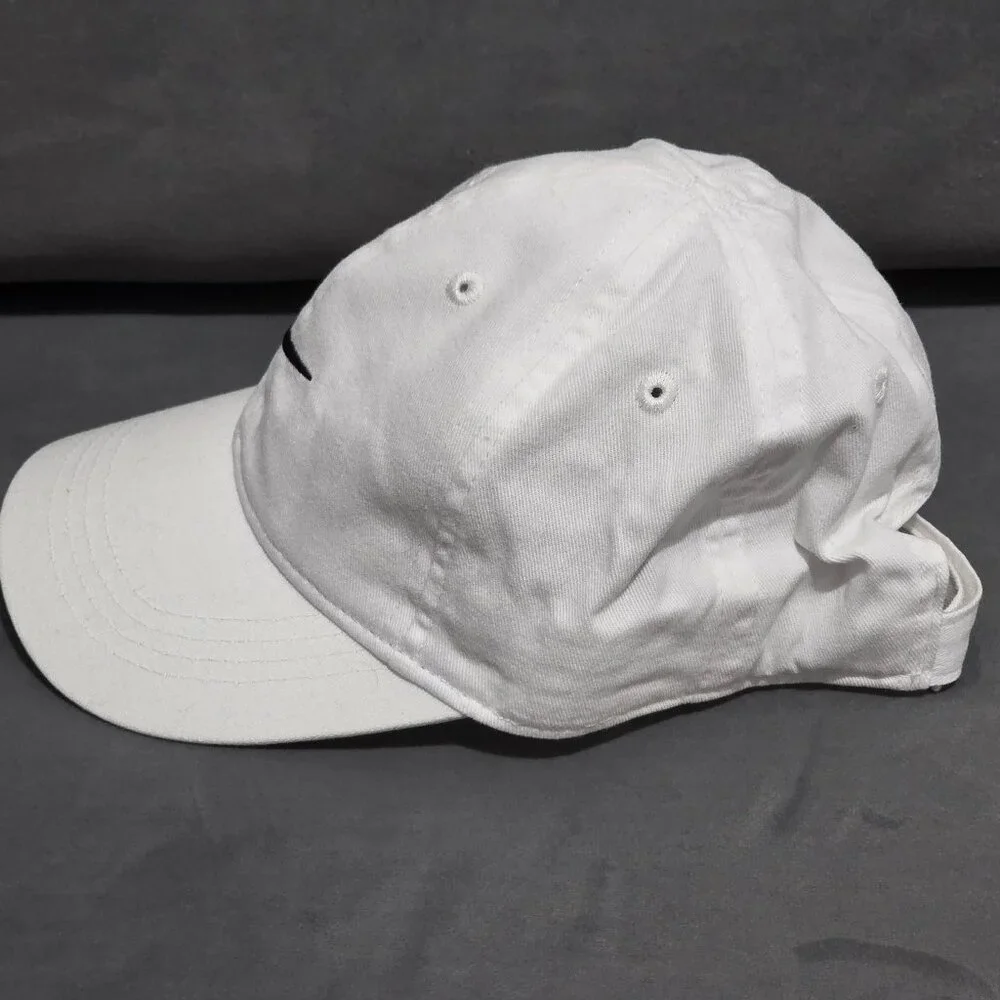 Nike Boys/Child 4-7 Hat Adjustable Cap – Excellent Used Condition
